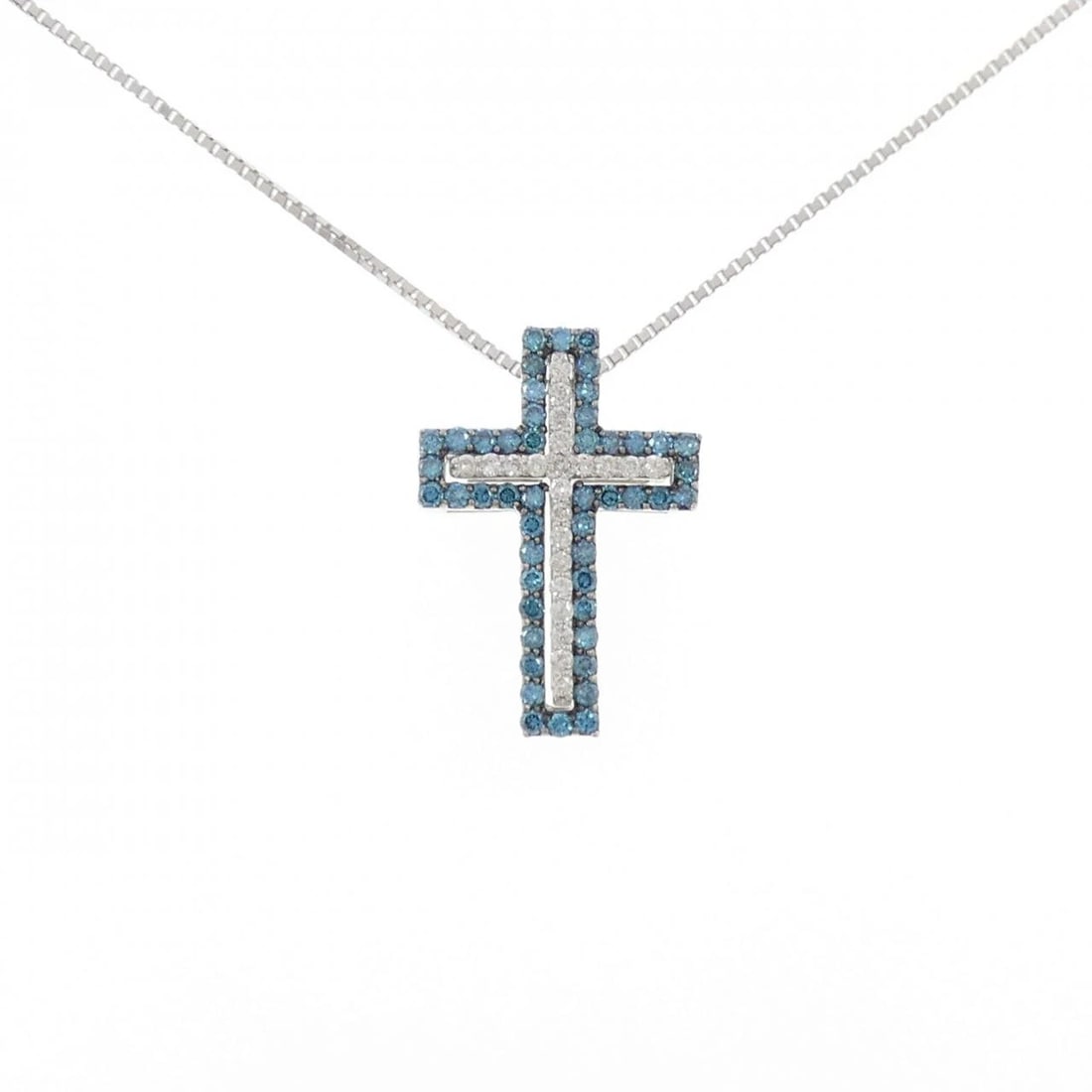 K18WG/K18BG 2WAY CROSS DIAMOND NECKLACE: K18WG/K18BG 2WAY Cross Diamond Necklace Brand: Unbranded Type: Diamond Necklace Material: 18K white gold/18K black gold, Color: none Size: 45cm,Actual Size Pendant length approx. x width