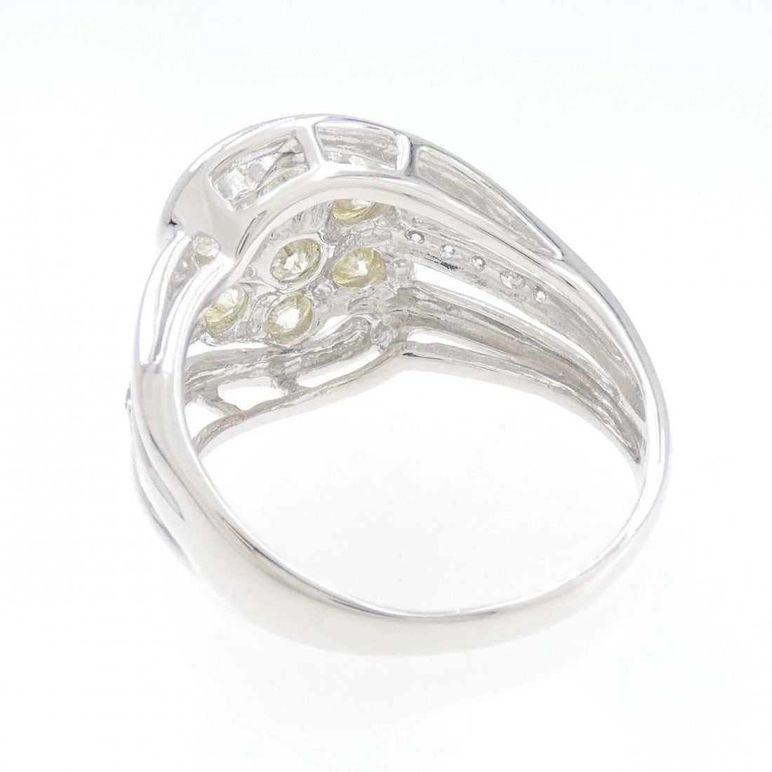 K18WG DIAMOND RING - 3
