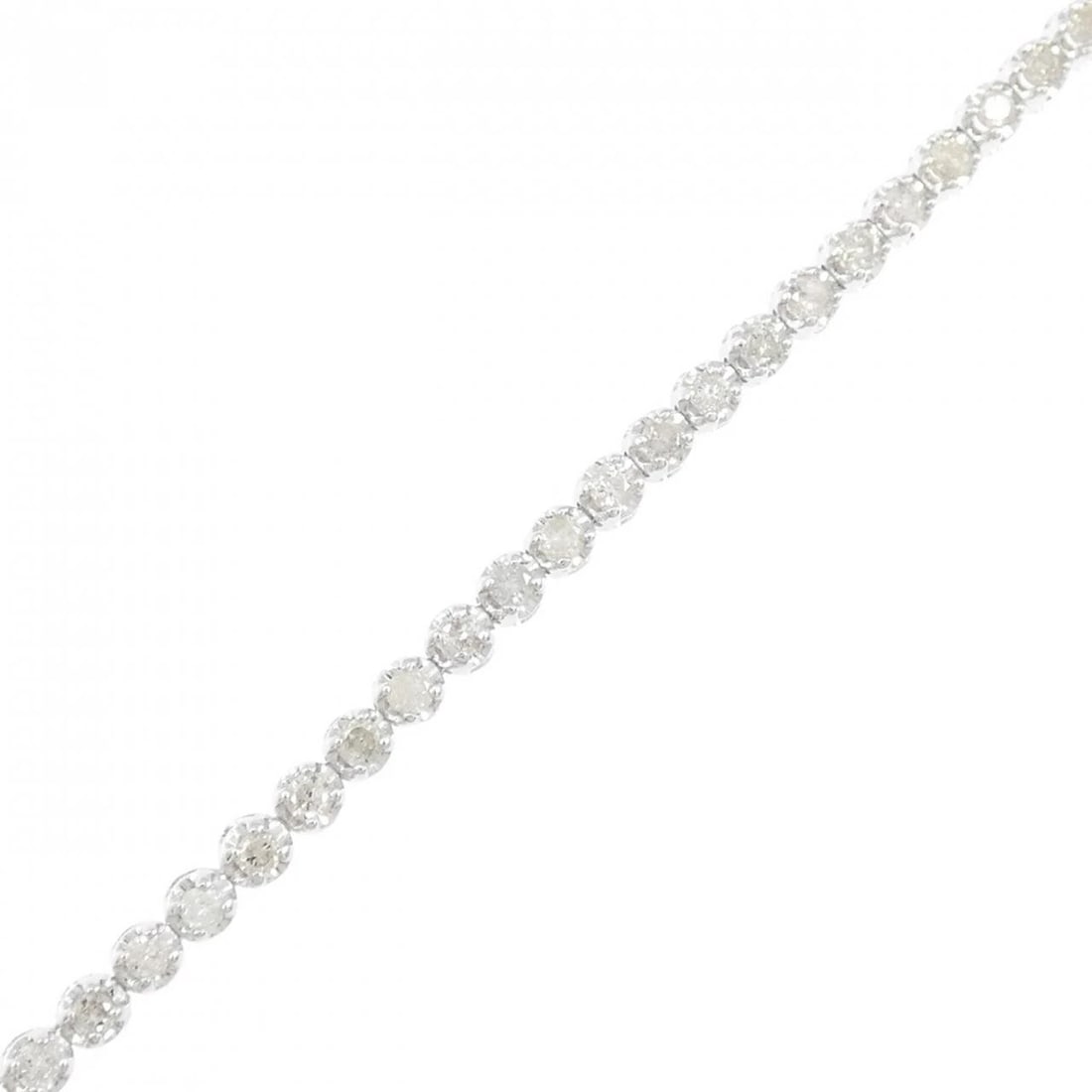 K18WG DIAMOND BRACELET: K18WG Diamond Bracelet Brand: Unbranded Type: Diamond Bure Rubbed T Material: K18 white gold, Color: white gold Size: 17cm,Actual Size Max width approx: 2.2mm Accessories: None Accessories