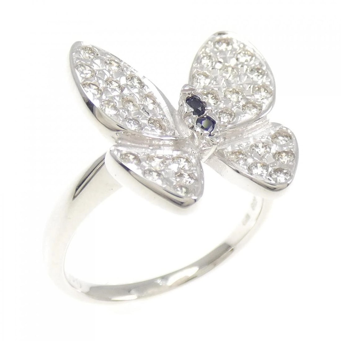 K18WG BUTTERFLY SAPPHIRE RING: K18WG Butterfly Sapphire Ring Brand: Unbranded Type: Sapphire Ring Material: K18 white gold, Color: white gold Size: US 6 Accessories: None Accessories Notice: When purchasing pre-owned