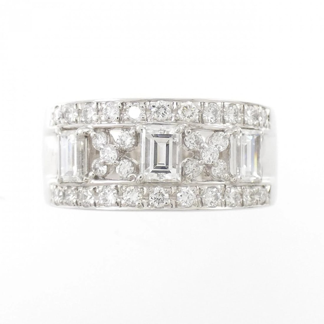 PT900 DIAMOND RING - 2