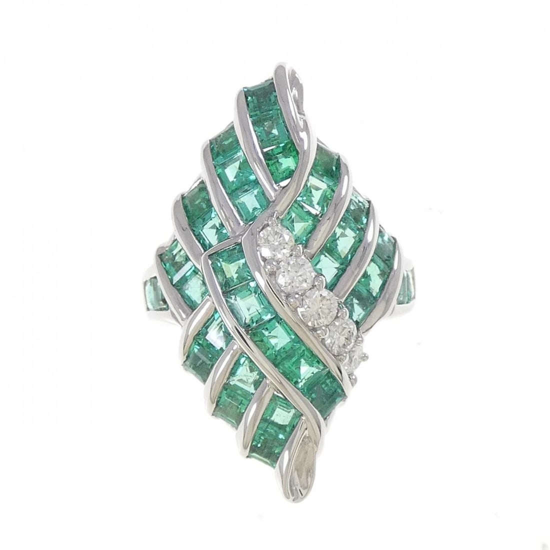PT900 EMERALD RING - 2