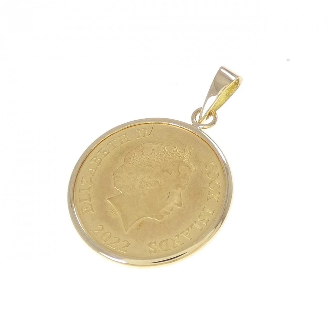 K18YG (FRAME) COIN PENDANT: K18YG (frame) coin pendant Brand: Unbranded Type: coin pendant Material: 18K yellow gold (frame only), Color: yellow gold Size: Actual Size Approx. height x width: 24.0mm x 16.5mm Accessories: No