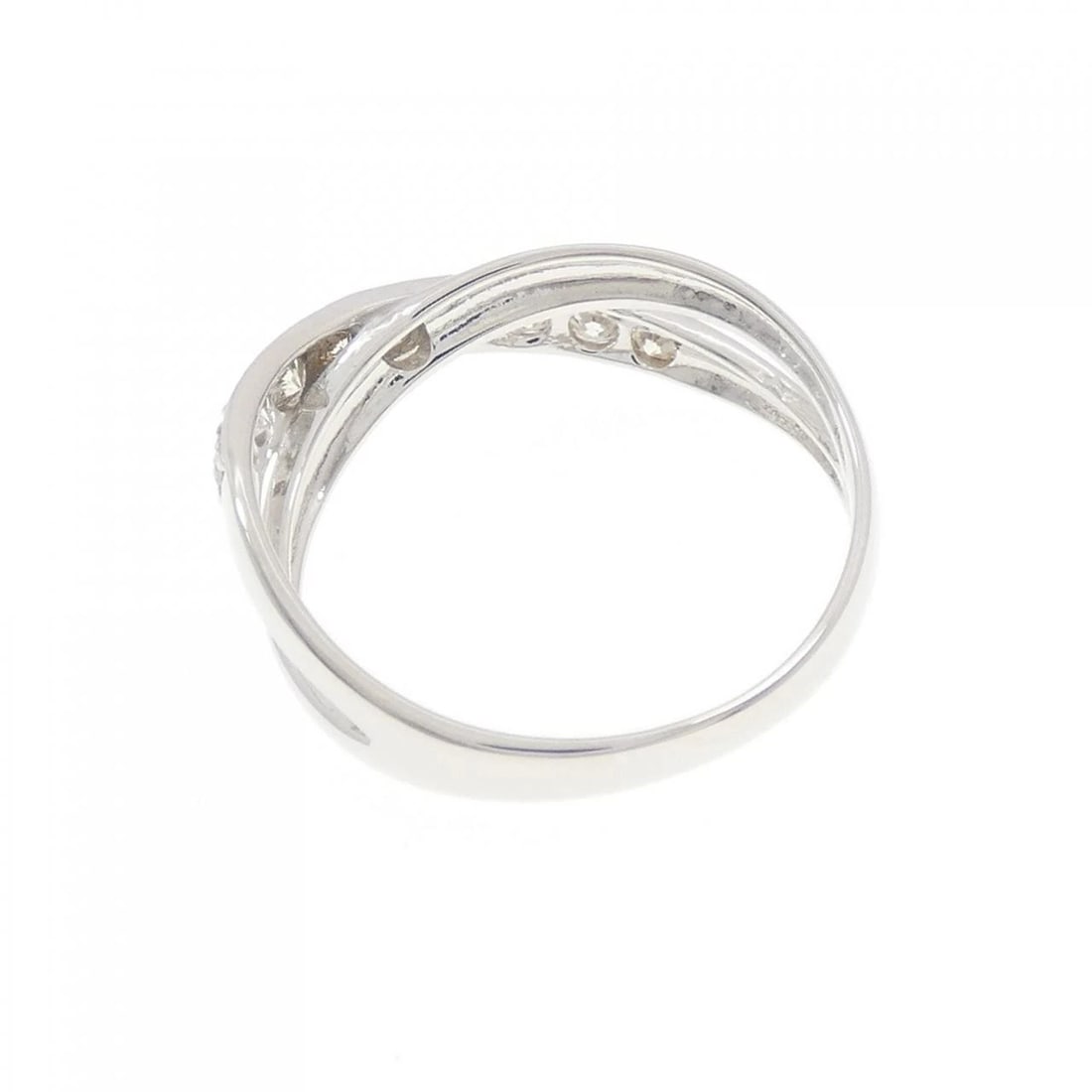 K18WG DIAMOND RING - 3