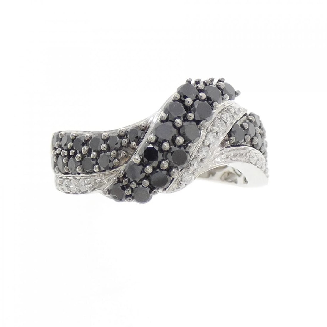 K18WG DIAMOND RING - 2