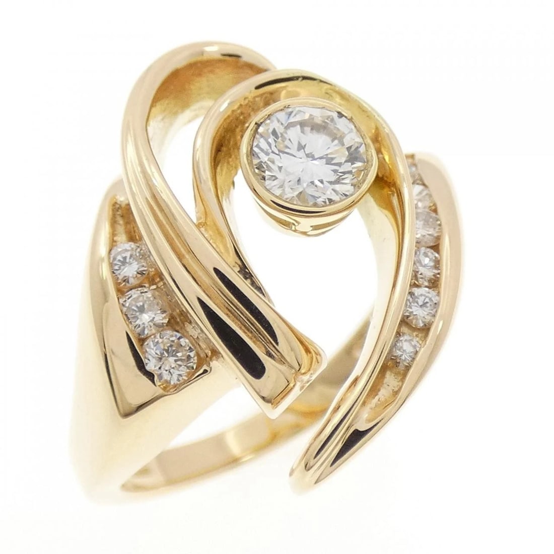 18KYG DIAMOND RING: 18KYG Diamond Ring Brand: Unbranded Type: Diamond Ring Material: 18k yellow gold, Color: yellow gold Size: US 6 1/2 Accessories: None Accessories Notice: When purchasing pre-owned goods, p