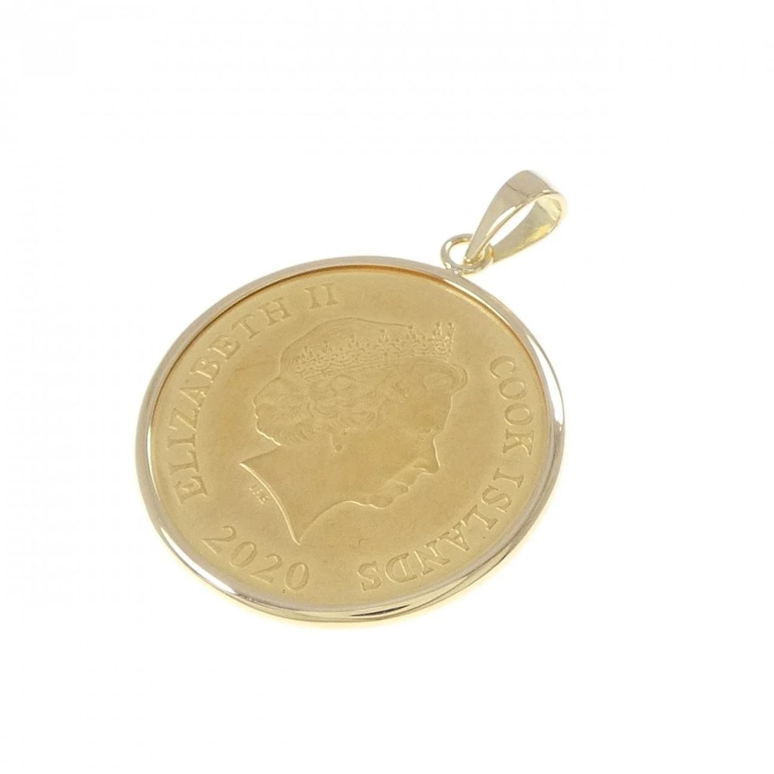K18YG (FRAME) COIN PENDANT: K18YG (frame) coin pendant Brand: Unbranded Type: coin pendant Material: 18K yellow gold (frame only), Color: yellow gold Size: Actual Size Approx. height x width: 28.0mm x 20.4mm Accessories: No