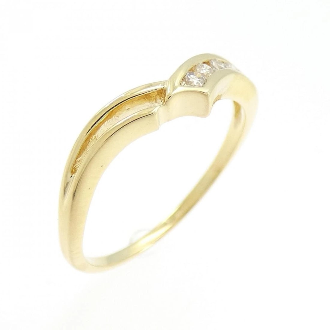 K18YG DIAMOND RING: K18YG Diamond Ring Brand: Unbranded Type: Diamond ring Material: K18 yellow gold, Color: yellow gold Size: US 5 1/4 Accessories: None Accessories Notice: When purchasing pre-owned goods,