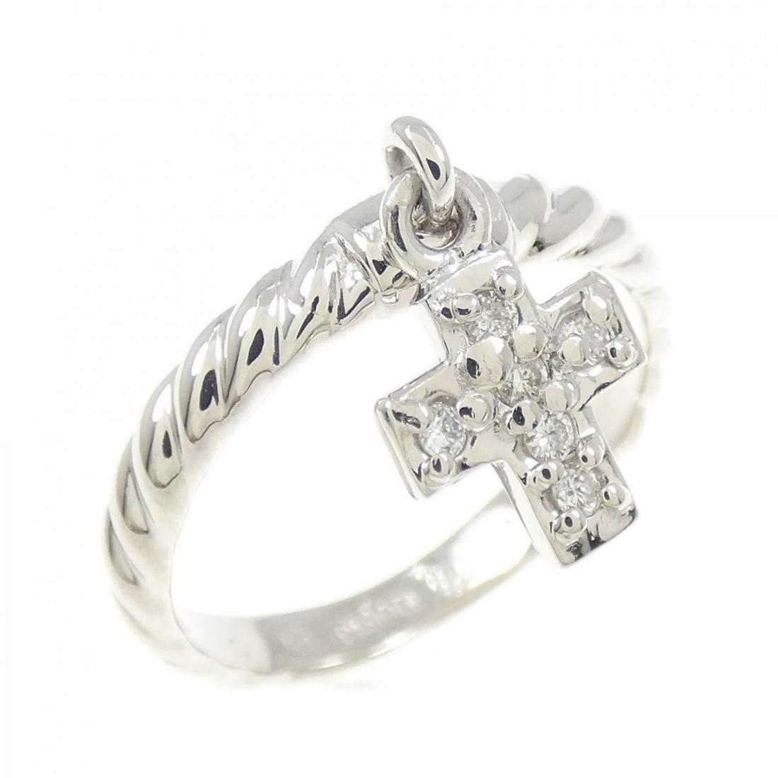 PT900 CROSS DIAMOND RING: PT900 Cross Diamond Ring Brand: Unbranded Type: Diamond Ring Material: Platinum900, Color: Platinum Size: US 3 1/4 Accessories: None Accessories Notice: When purchasing pre-owned goods,