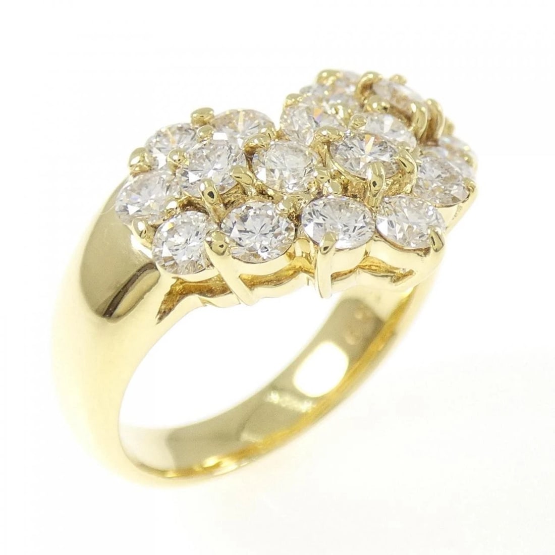 K18YG HEART DIAMOND RING: K18YG Heart Diamond Ring Brand: Unbranded Type: Diamond ring Material: K18 yellow gold, Color: yellow gold Size: US 5 3/4 Accessories: None Accessories Notice: When purchasing pre-owned