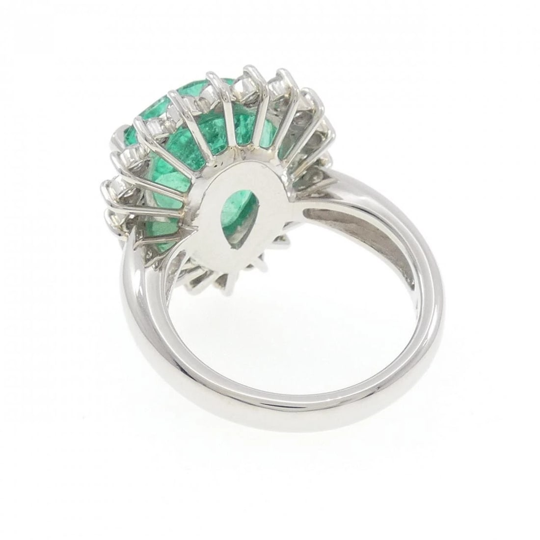 PT900 EMERALD RING - 3