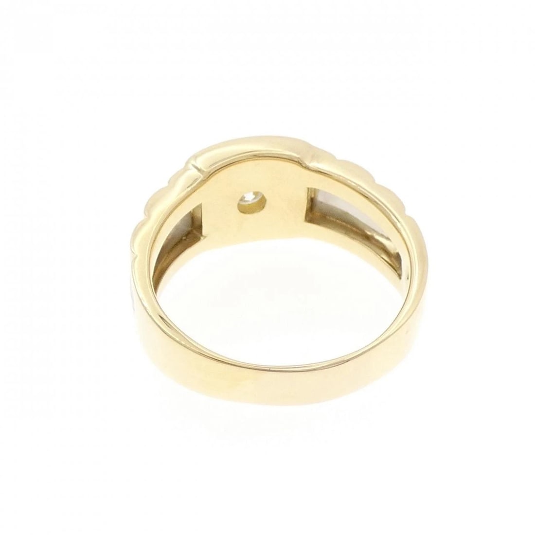 K18YG/PT900 DIAMOND RING: K18YG/PT900 Diamond Ring Brand: Unbranded Type: Diamond ring Material: 18k yellow gold / Platinum 900, Main Stone/Creation Natural Color: Yellow Gold Size: US12 1/4 Accessories: None