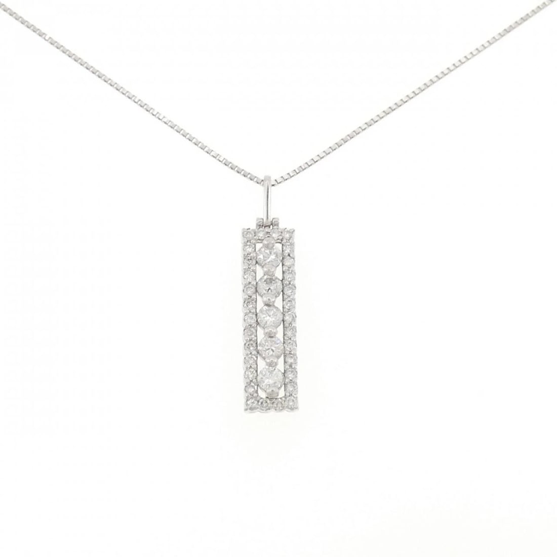 PT900/PT850 DIAMOND NECKLACE: PT900/PT850 Diamond Necklace Brand: Unbranded Type: Diamond Necklace Material: Platinum900/Platinum850, Main Stone/Creation Natural Color: None Size: Actual Size Pendant length approx. x width