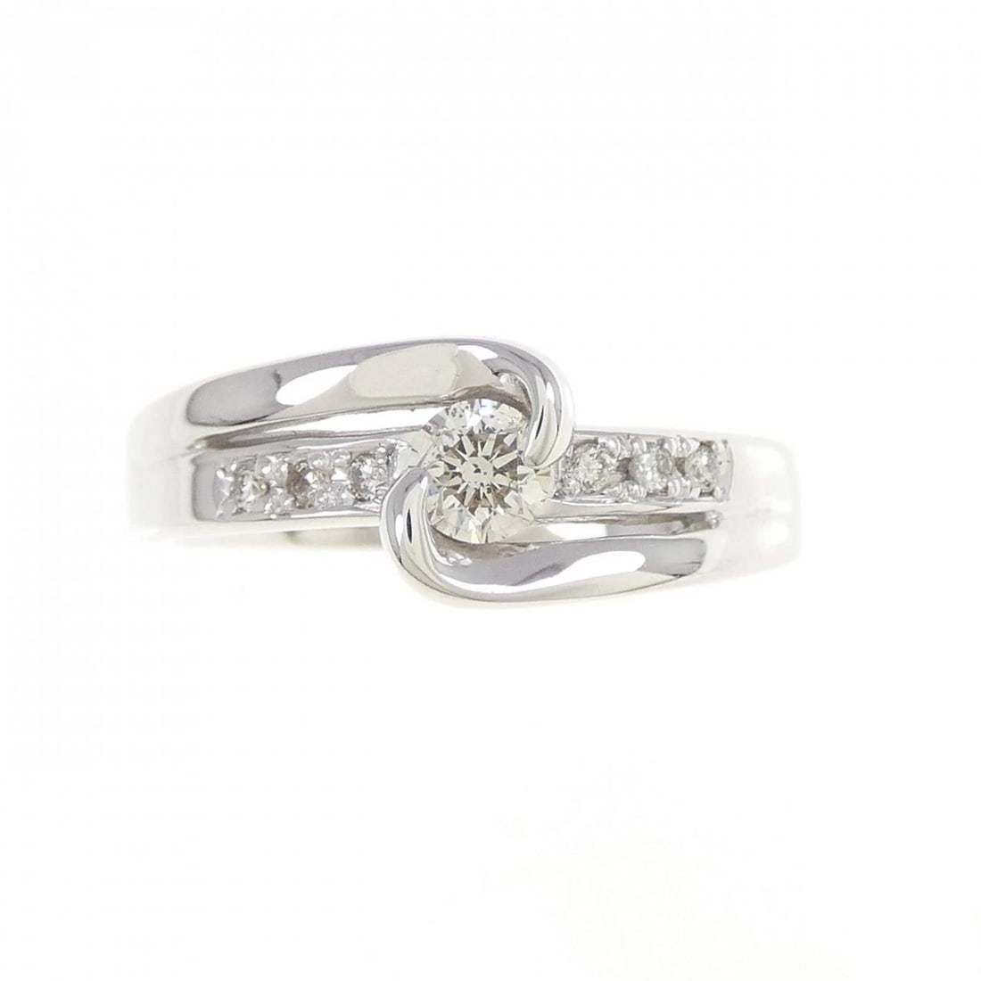 K18WG DIAMOND RING - 2