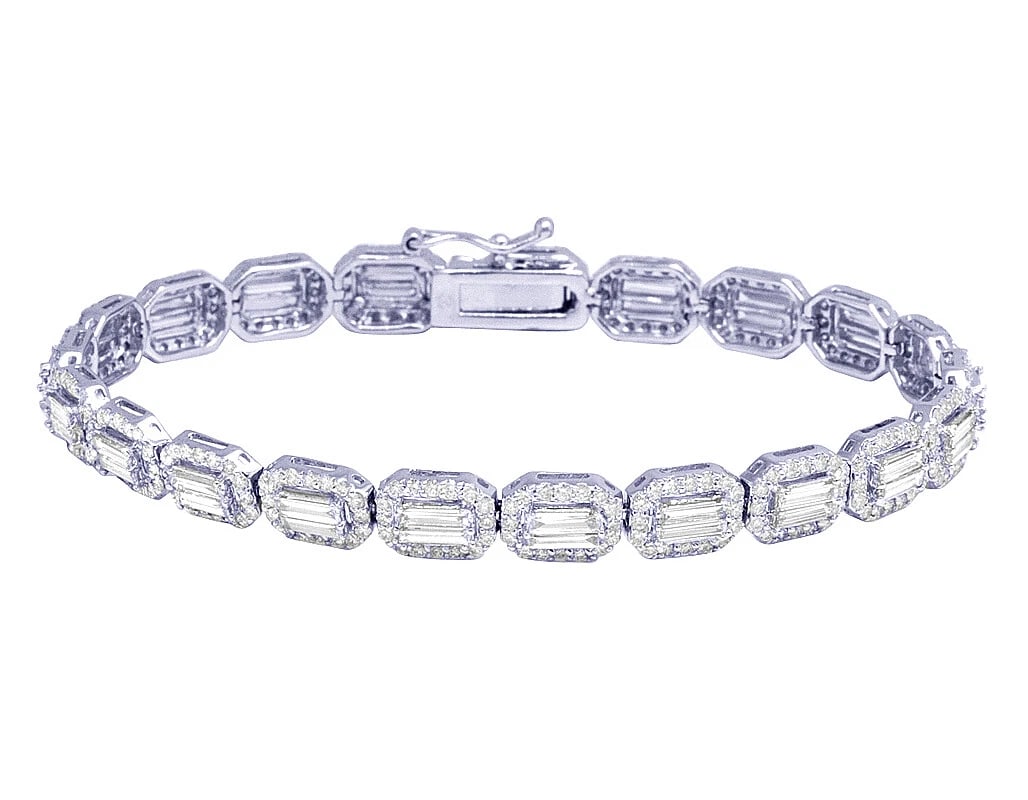 HALO BAGUETTE REAL DIAMOND BRACELET 14K WHITE GOLD: Halo Baguette Real Diamond Bracelet 14K White Gold Brand: None Type: Bracelet Material: 14K White Gold, Main Stone/Creation Natural Color: White Size: Length 7 in Dimension 6MM Accessories: None