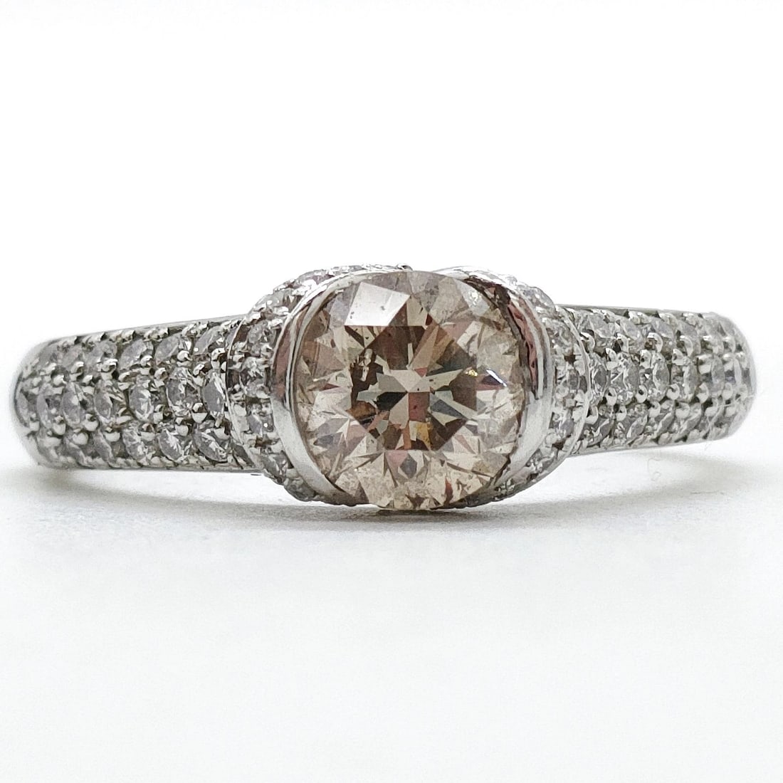 JEWELRY RING NATURAL DIAMOND PLATINUM: Jewelry Ring Natural Diamond Platinum Brand: Unbranded Type: Ring Material: Platinum, Color: Platinum Size: US 8 1/4 Accessories: None Accessories Notice: When purchasing pre-owned goods,
