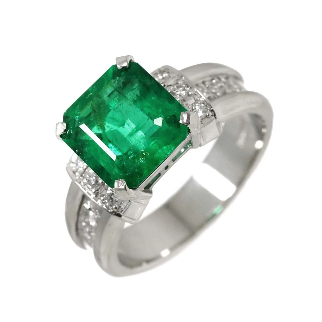 EMERALD DIAMOND RING PT PLATINUM (1 of 5)