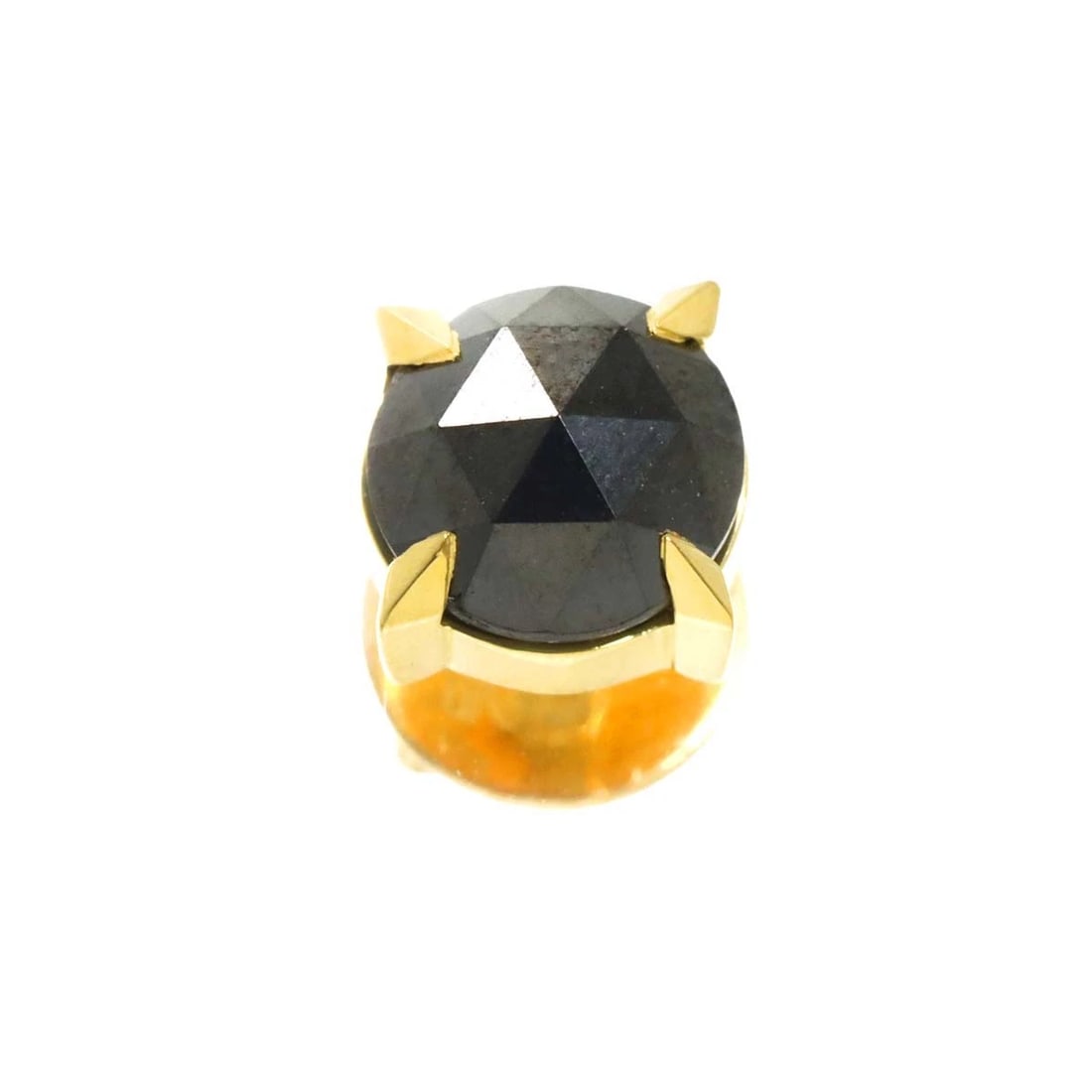 SJX BLACK DIAMOND EARRING PIERCED: SJX Black Diamond Earring Pierced Brand: SJX Type: Earrings Material: 18K Yellow Gold, Color: Yellow Gold Size: Size W6.3 x H6.3mm Accessories: None Accessories Notice: When purchasing