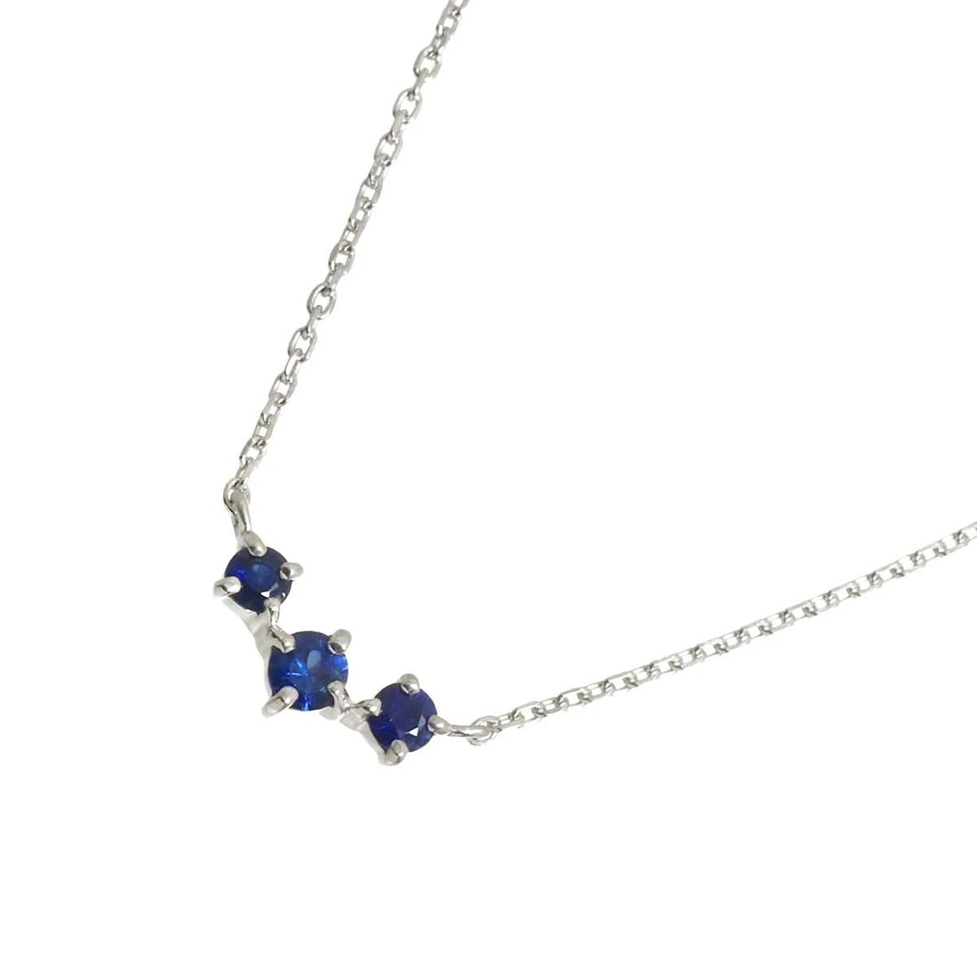 VENDOME SAPPHIRE NECKLACE 18K WG (1 of 4)