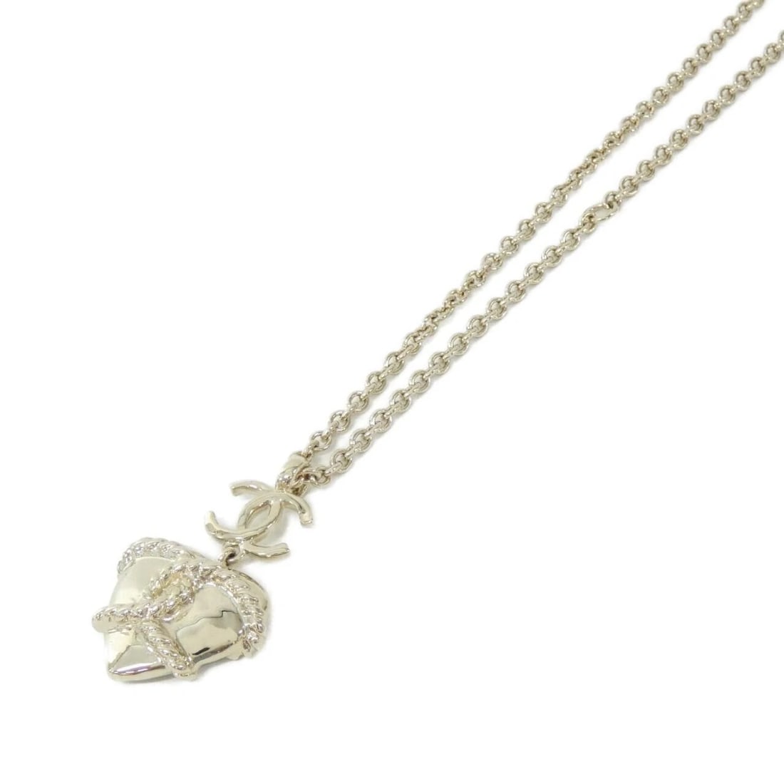 CHANEL NECKLACE (1 of 4)