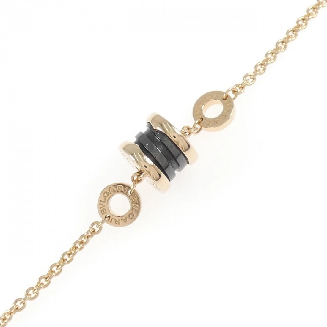 BVLGARI B.ZERO1 BRACELET: Bvlgari B.zero1 bracelet Brand: BVLGARI Type: Bvlgari Bracelet Material: 750 pink gold/ceramic, Color: Pink Gold Size: 16.5?18cmActual Size Max width approx: 9.1mm Accessories: None Access