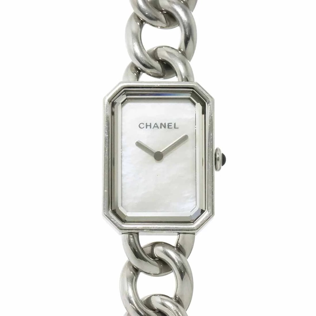 CHANEL PREMIERE WHITE SHELL WATCH WATCH: CHANEL Premiere White Shell Watch Watch Brand: CHANEL Type: Wristwatch Material: Stainless steel Color: Dial Color white Size: Case size Length 28mmWidth 20mm(not included crown) Accessories: Non