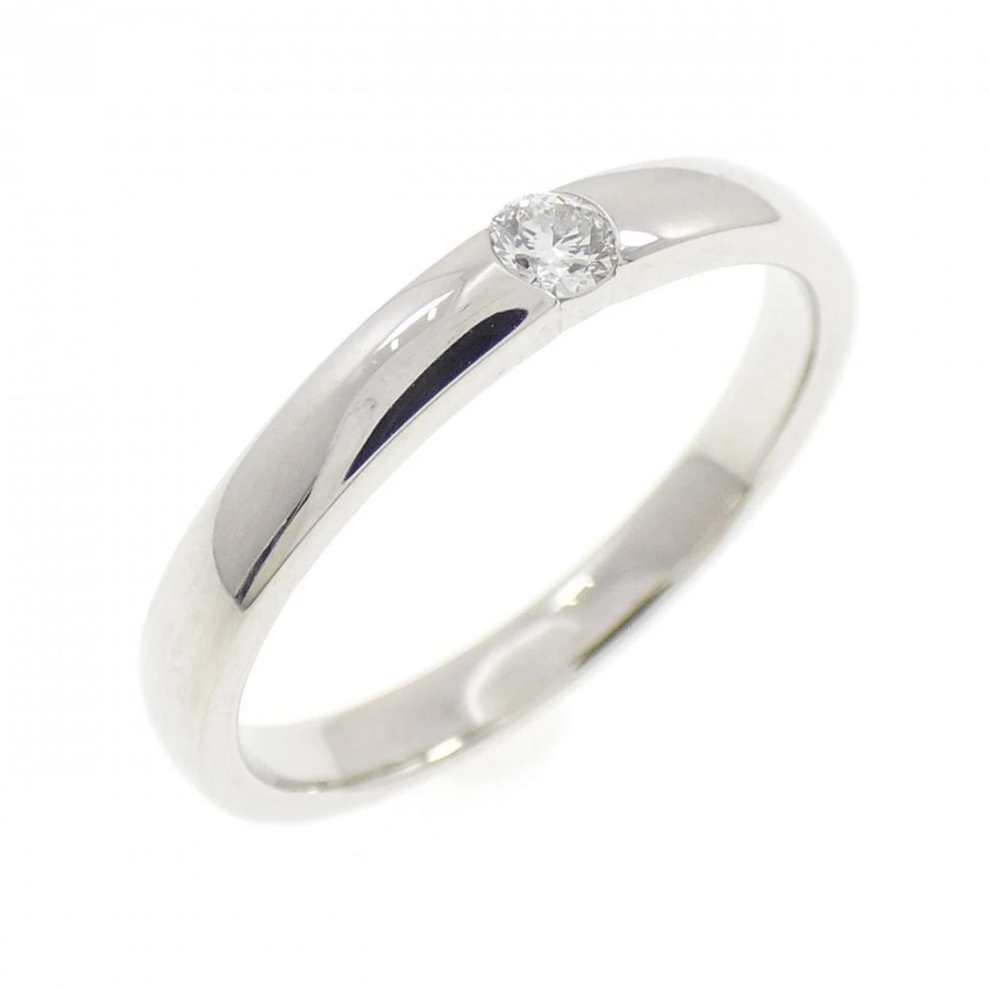 PT950 DIAMOND RING: PT950 diamond ring Brand: Unbranded Type: Diamond Ring Material: Platinum950, Main Stone/Creation Natural Color: Silver Size: US5 1/4 Accessories: None Accessories Notice: When purchasing