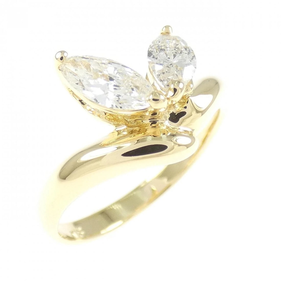 K18YG DIAMOND RING: K18YG Diamond Ring Brand: Unbranded Type: Diamond Ring Material: K18 yellow gold, Main Stone/Creation Natural Color: YELLOW GOLD Size: US6 Accessories: None Accessories Notice: When