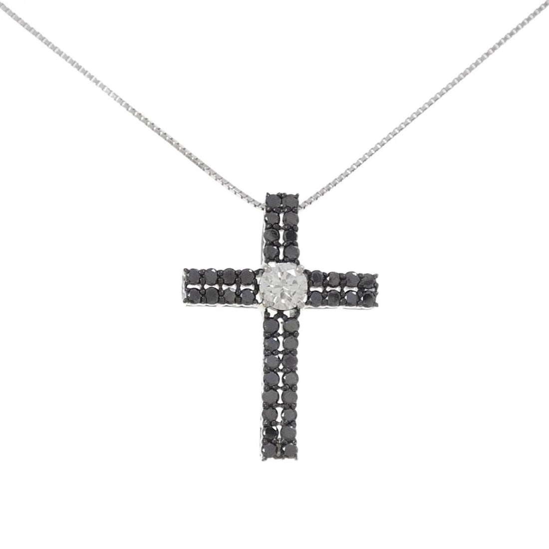 K18WG/K18BG CROSS DIAMOND NECKLACE: K18WG/K18BG Cross Diamond Necklace Brand: Unbranded Type: Diamond Necklace Material: 18K white gold/18K black gold, Main Stone/Creation Natural Color: WG,BG Size: 46CMActual Size Pendant