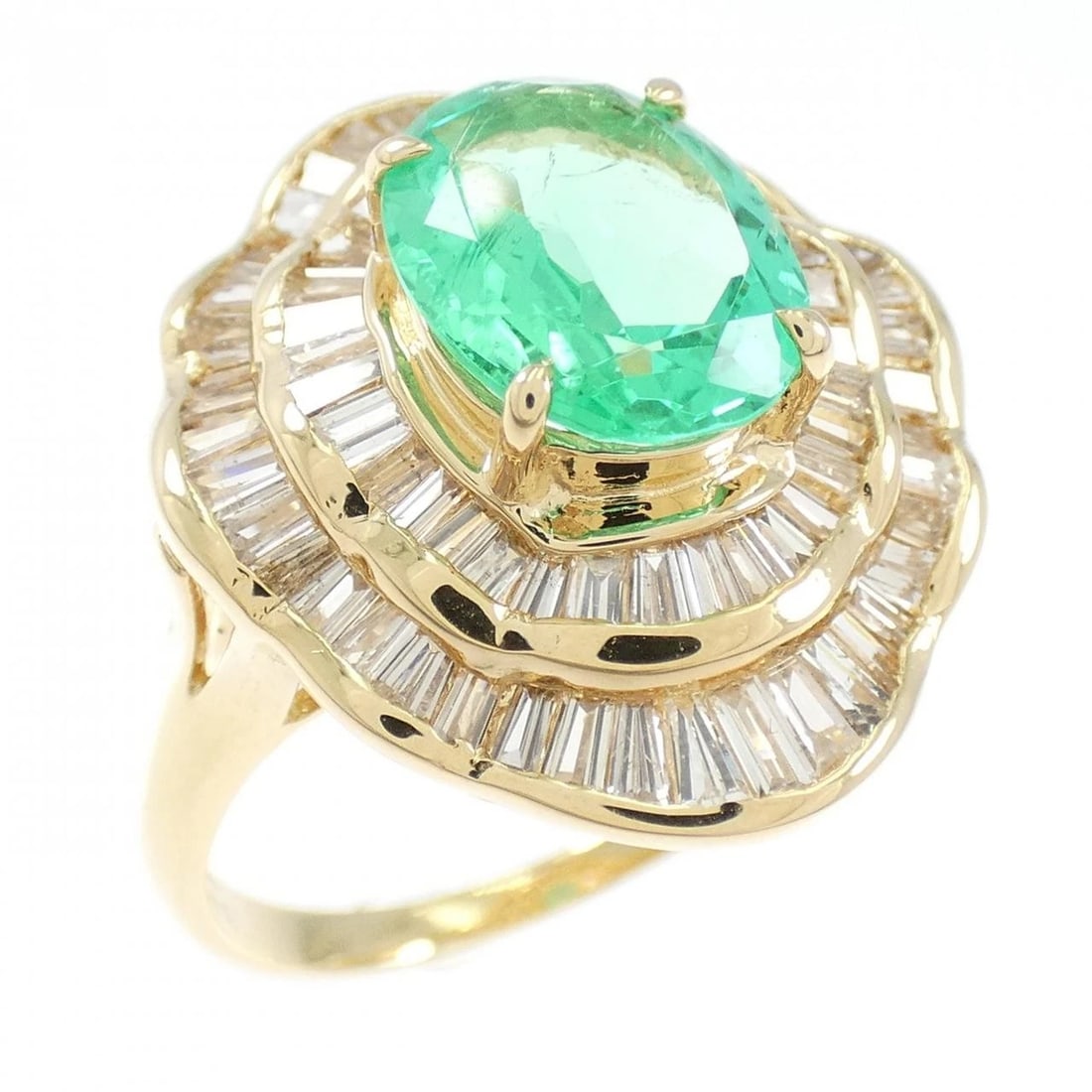 K18YG EMERALD RING (1 of 2)