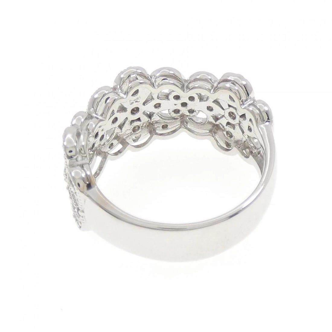 K18WG DIAMOND RING - 2