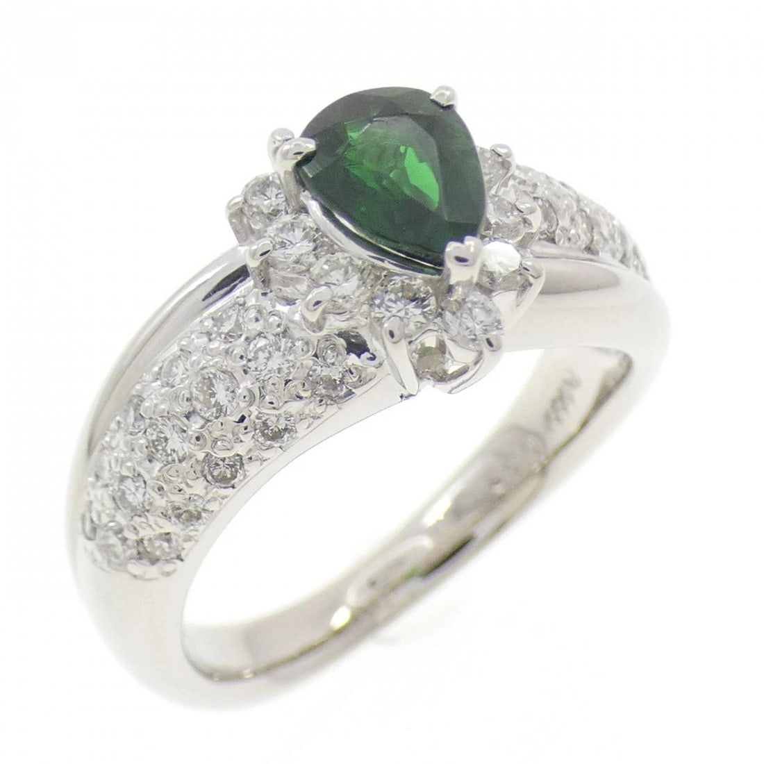PT900 GREEN GARNET RING (1 of 2)