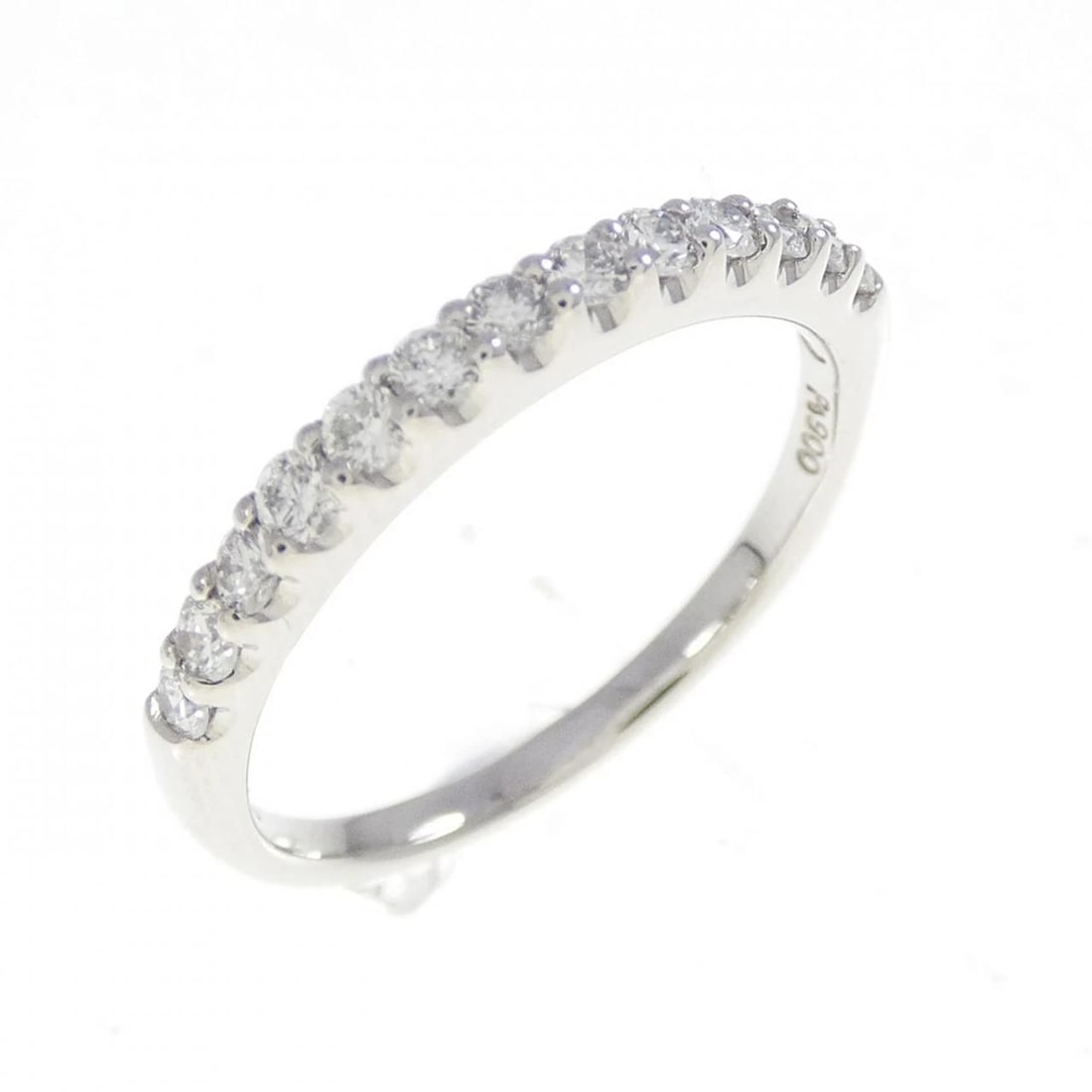 PT900 DIAMOND RING: PT900 Diamond Ring Brand: Unbranded Type: Diamond Ring Material: Platinum900, Main Stone/Creation Natural Color: Silver Size: US4 Accessories: None Accessories Notice: When purchasing
