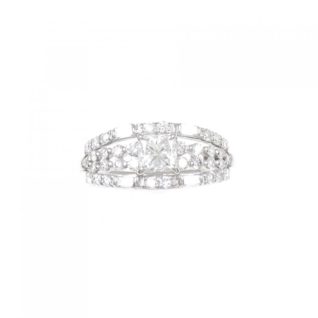 PT900 DIAMOND RING - 2