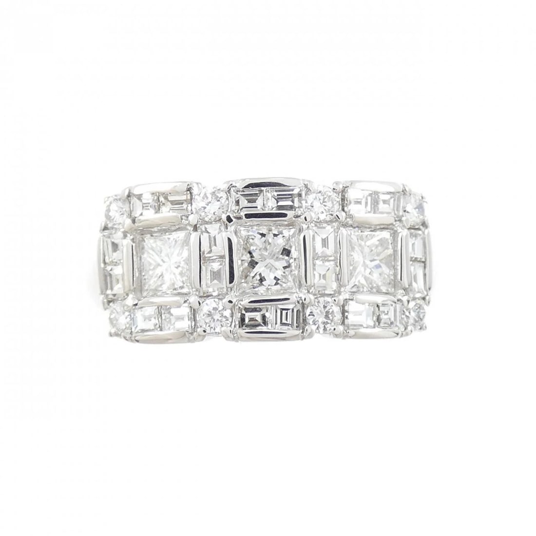 PT900 DIAMOND RING - 2