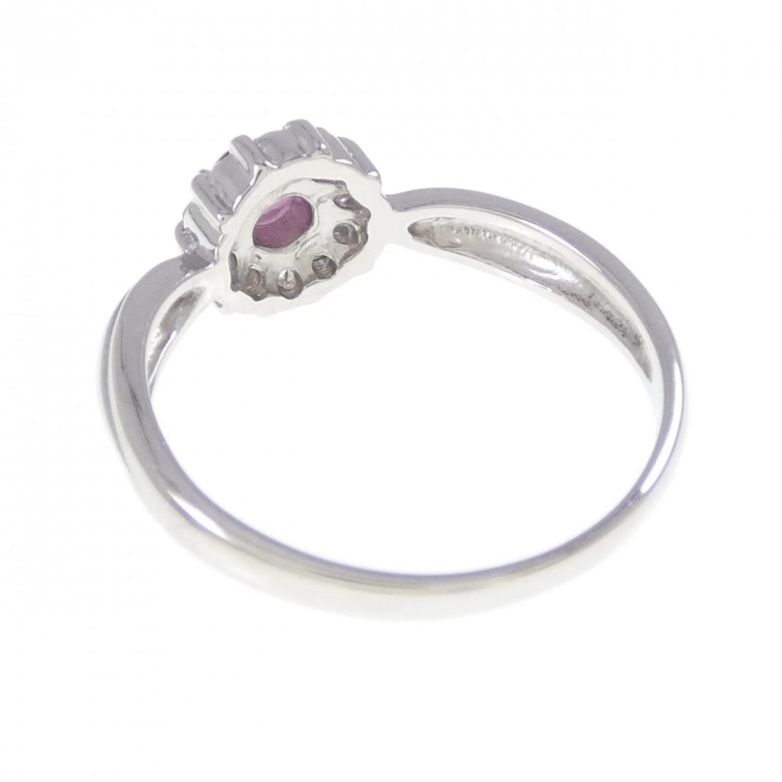 PT900 GARNET RING - 2