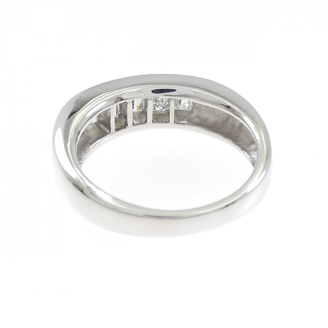 PT900 DIAMOND RING - 2