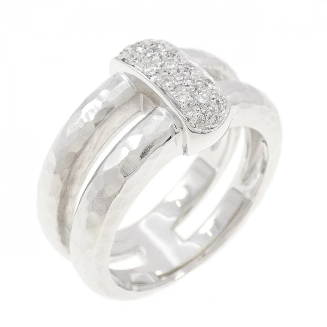 750WG DIAMOND RING (1 of 2)