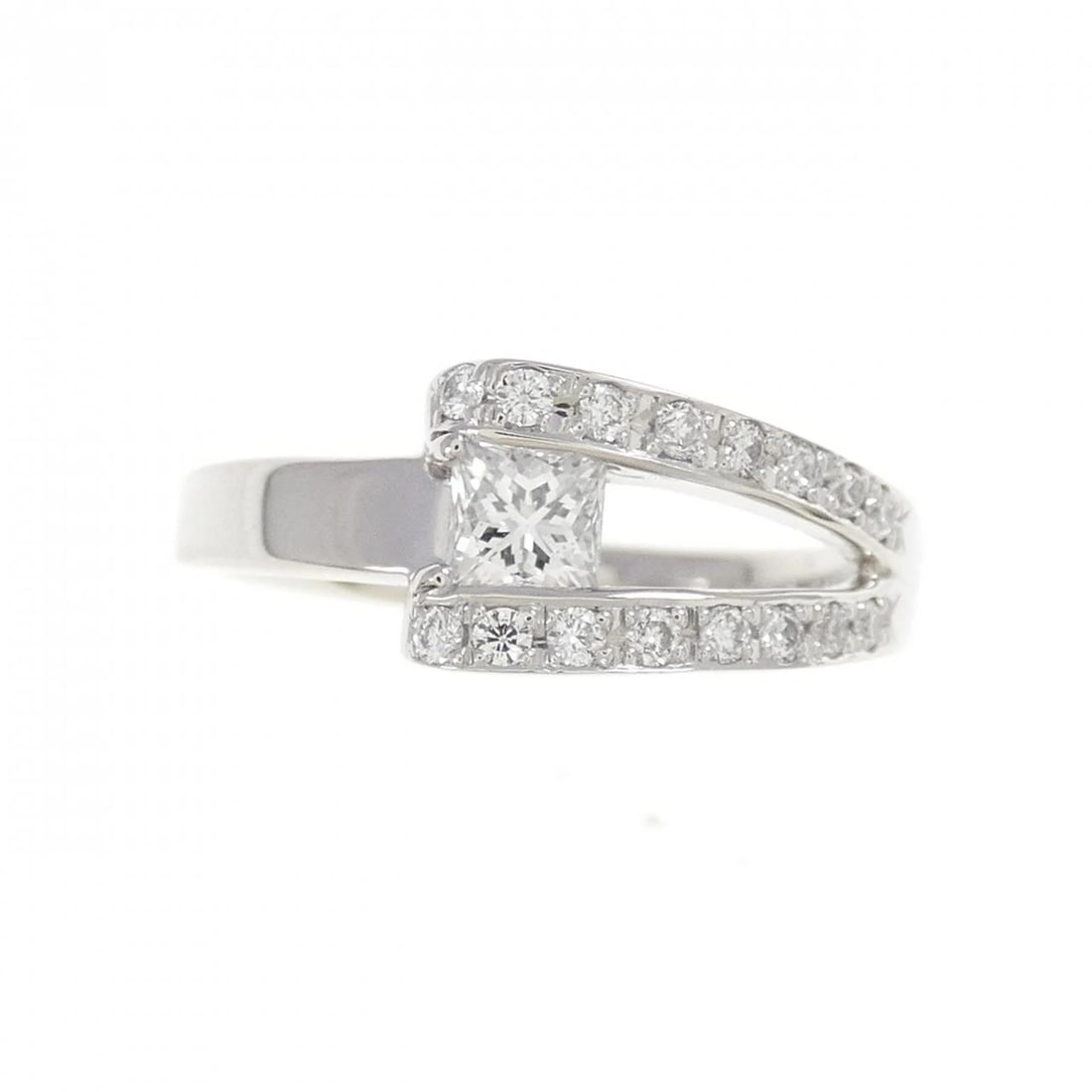 PT900 DIAMOND RING - 2