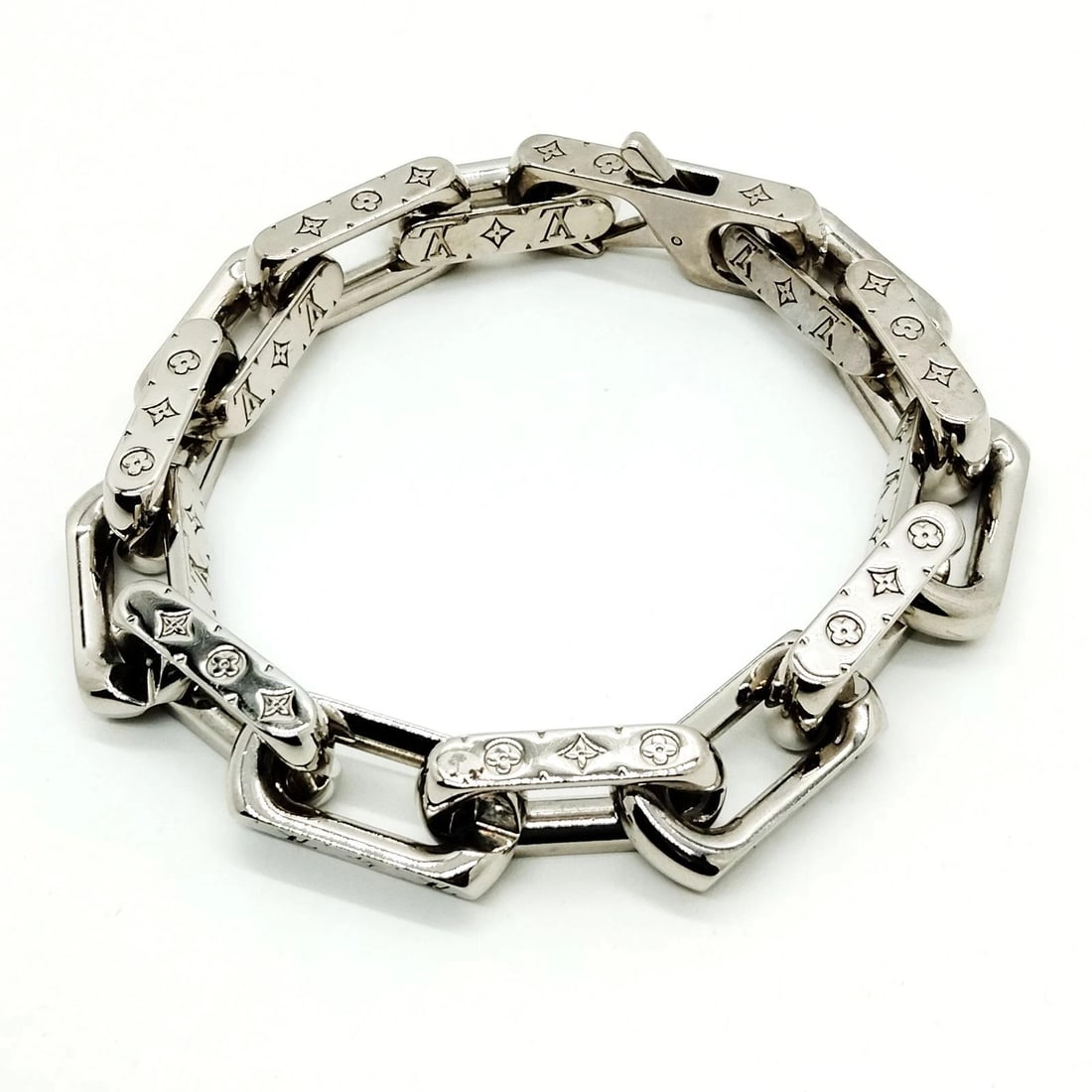 LOUIS VUITTON BRACELET SILVER (1 of 5)
