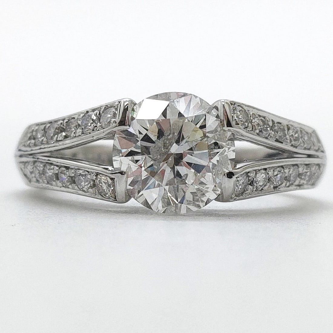 JEWELRY RING NATURAL DIAMOND PLATINUM (1 of 2)