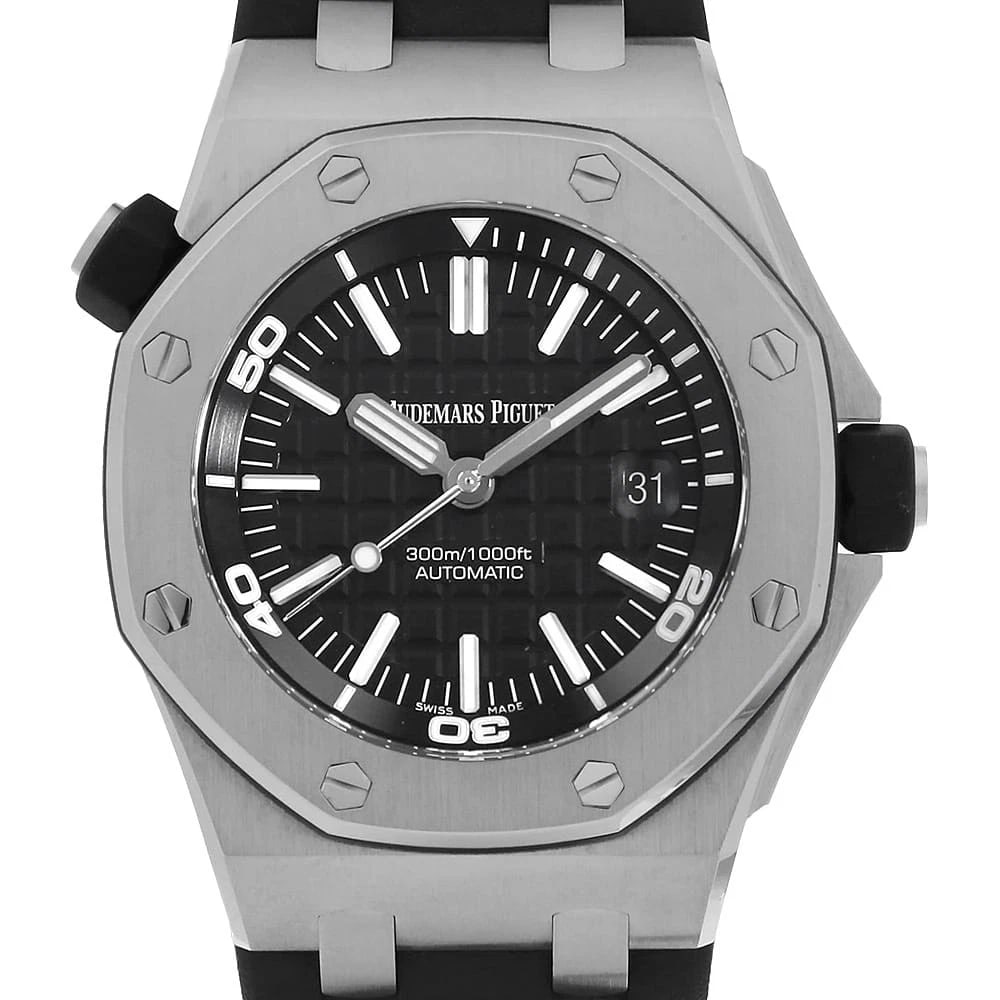AUDEMARS PIGUET ROYAL OAK WATCH: AUDEMARS PIGUET Royal Oak Watch Brand: AUDEMARS PIGUET Type: Wrist watch Material: Band Material rubber, Case Material Stainless Steel Color: Dial Color Black Size: Case:W42mm Accessories: None