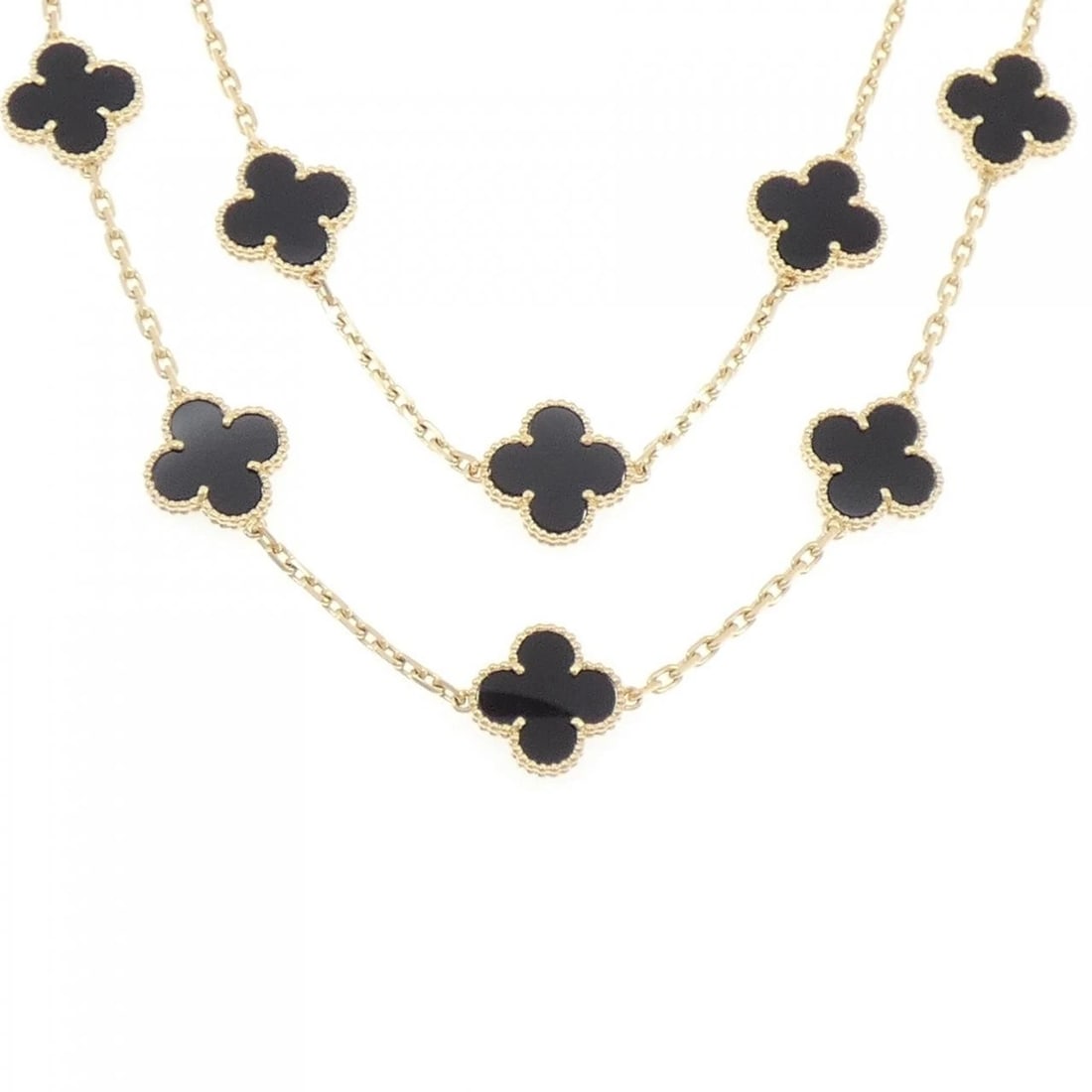 VAN CLEEF & ARPELS VINTAGE ALHAMBRA 20 MOTIF NECKLACE: Van Cleef & Arpels Vintage Alhambra 20 Motif Necklace Brand: Van Cleef & Arpels Type: Necklace Material: 750 yellow gold, Main Stone/Creation Onyx Color: Yellow Gold Size: 85cmActual Size Max widt