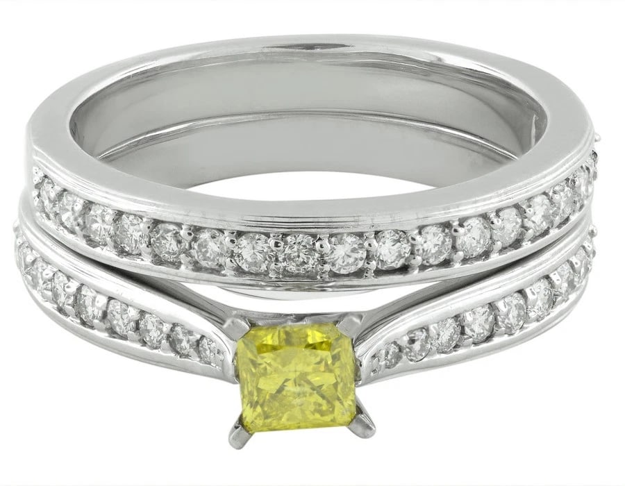 10K WHITE GOLD TREATED CANARY GENUINE DIAMOND SOLITAIRE RING: 10K White Gold Treated Canary Genuine Diamond Solitaire Ring Brand: None Type: Ring Material: 10K White Gol, Main Stone/Creation Natural Color: White Size: 5 US Accessories: None Accessori