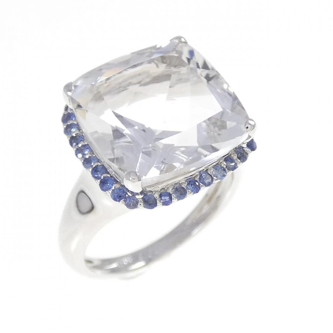 750WG QUARTZ RING (1 of 3)