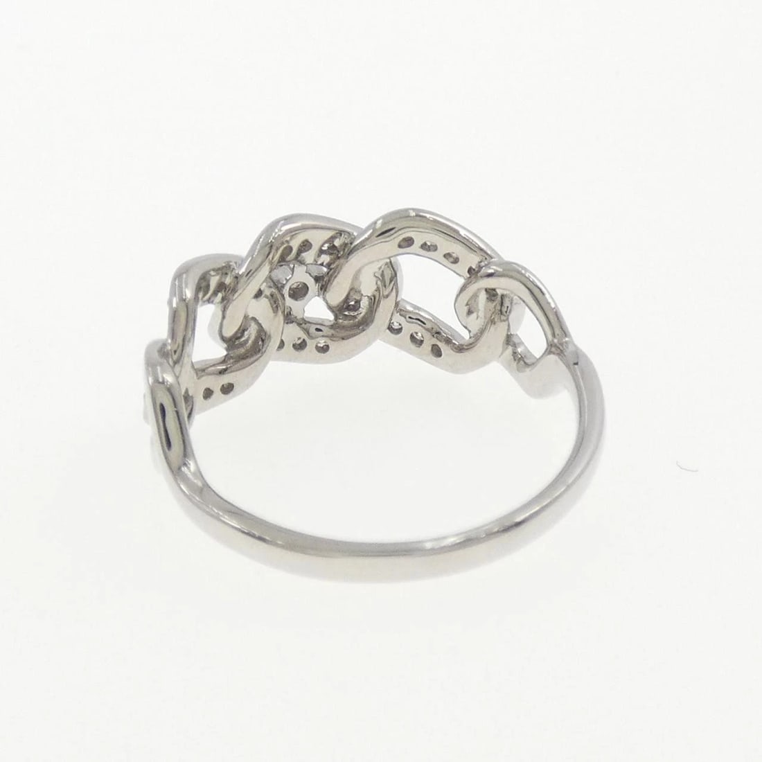 K18WG DIAMOND RING - 3
