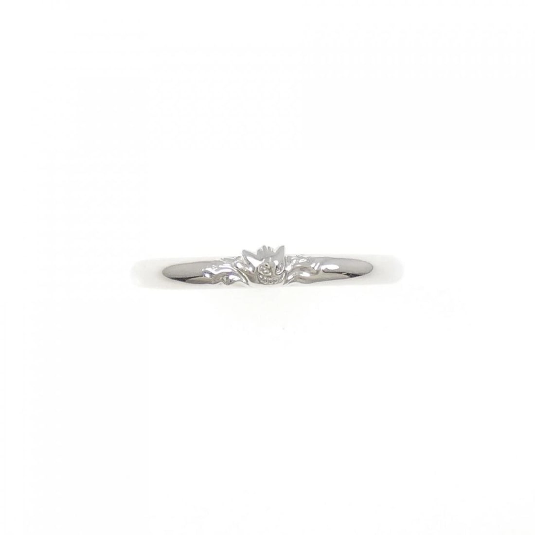 PT950 RING: PT950 ring Brand: Unbranded Type: (Amethyst) Ring Material: Platinum950, Main Stone/Creation Amethyst Color: Silver Size: US7 3/4 Accessories: None Accessories Notice: When purchasing