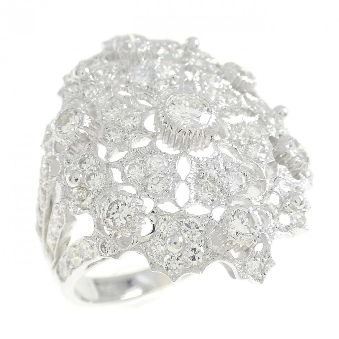 K18WG DIAMOND RING: K18WG Diamond Ring Brand: Unbranded Type: Diamond ring Material: K18 white gold, Main Stone/Creation Natural Color: White Gold Size: US5 3/4 Accessories: None Accessories Notice: When