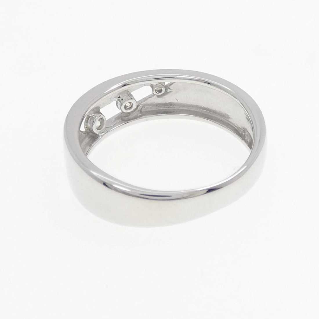K18WG DIAMOND RING - 2