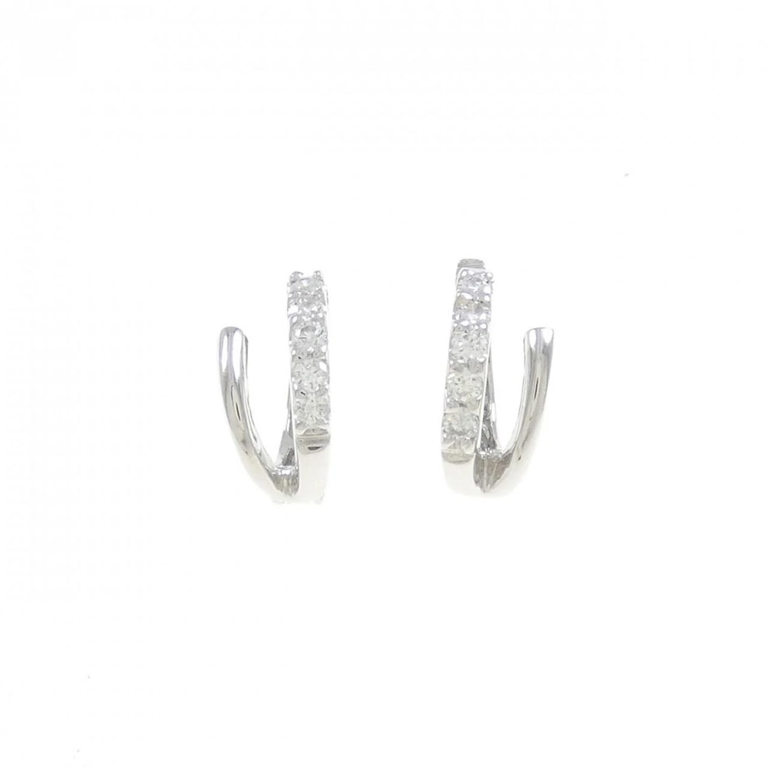 K18WG DIAMOND EARRINGS: K18WG Diamond Earrings Brand: Unbranded Type: Diamond Pierce/Earring Material: K18 white gold, Main Stone/Creation Natural Color: White Gold Size: Approx. height x width: 11.7mm x 5.1mm 